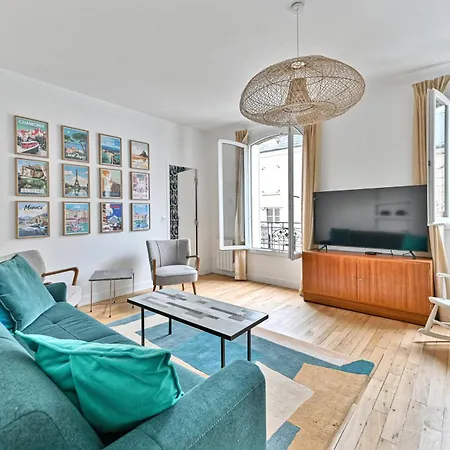 Sublime 2p A 15 Min Du Centre De Paris. Daire Courbevoie